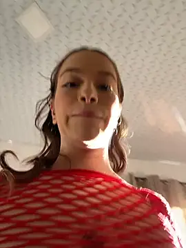 alysa g  online show from July 2026 10:30:02 PM