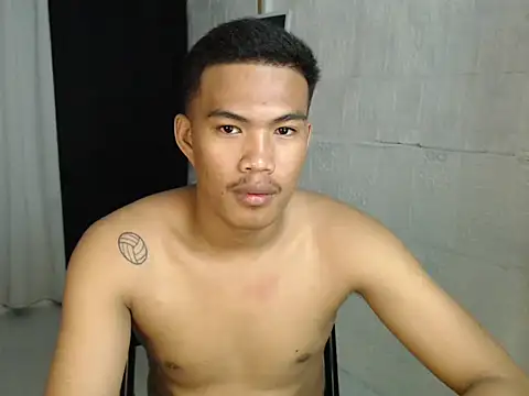 Snapshot of saj_taylorr17 chatting on December 2025 05:52:01 PM saj taylorr17 online show from December 2025 05:52:01 PM