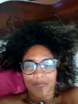 Snapshot of BiiancaEstradaa chatting on March 2026 03:23:01 AM BiiancaEstradaa online show from March 2026 03:23:01 AM