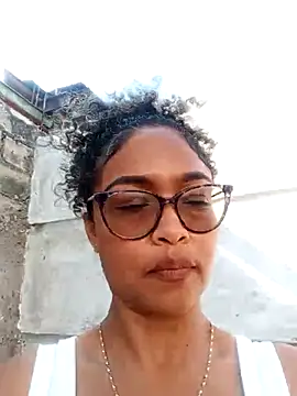 Snapshot of BiiancaEstradaa chatting on March 2026 08:04:01 PM BiiancaEstradaa online show from March 2026 08:04:01 PM