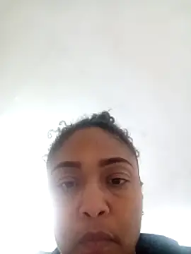 Snapshot of BiiancaEstradaa chatting on March 2026 01:11:02 AM BiiancaEstradaa online show from March 2026 01:11:02 AM