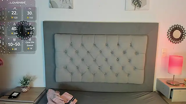 Seraphyne666 online show from September 2025 12:27:02 PM