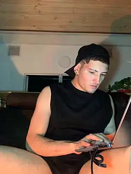 Snapshot of Ian_kai chatting on October 2025 05:09:02 AM Ian kai online show from October 2025 05:09:02 AM