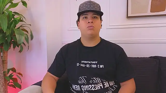 Naim Bennetsex online show from February 2026 06:45:01 PM