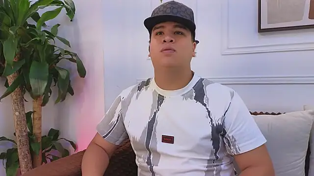 Naim Bennetsex online show from April 2026 06:13:02 PM