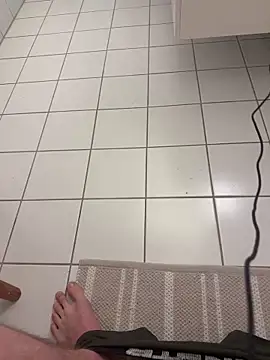 Snapshot of GiovanniBWC chatting on March 2026 09:04:02 PM GiovanniBWC online show from March 2026 09:04:02 PM