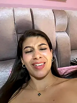 Snapshot of Lenapink19 chatting on September 2025 06:06:02 AM Lenapink19 online show from September 2025 06:06:02 AM