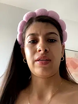 Snapshot of Lenapink19 chatting on October 2025 06:42:01 PM Lenapink19 online show from October 2025 06:42:01 PM