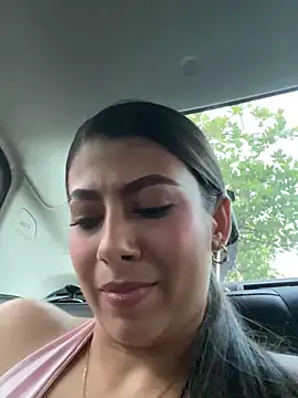 Snapshot of Lenapink19 chatting on November 2025 09:59:01 PM Lenapink19 online show from November 2025 09:59:01 PM