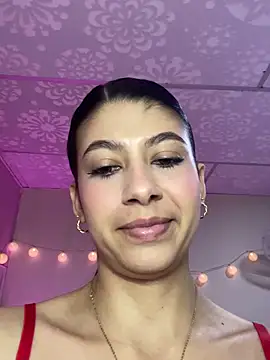 Lenapink19 online show from February 2026 10:27:01 PM