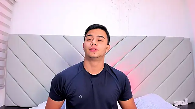 jayd muscle online show from October 2025 03:38:01 AM