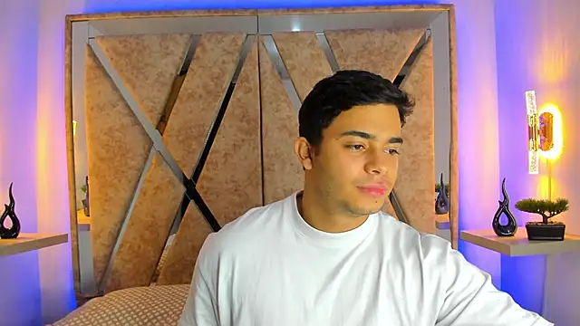 jayd muscle online show from November 2025 04:25:02 AM