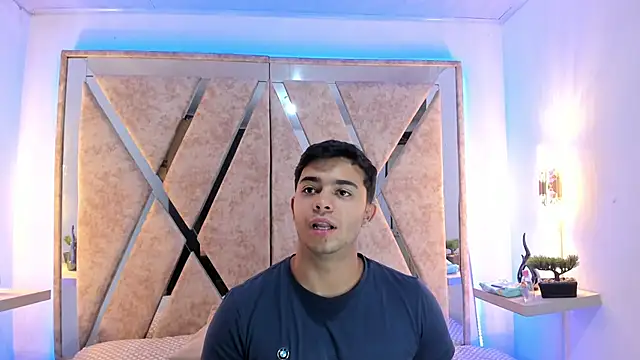 jayd muscle online show from November 2025 04:24:02 AM