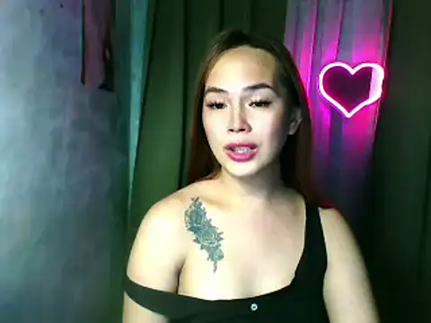 Snapshot of sweetsassyxx chatting on November 2025 06:35:01 AM sweetsassyxx online show from November 2025 06:35:01 AM