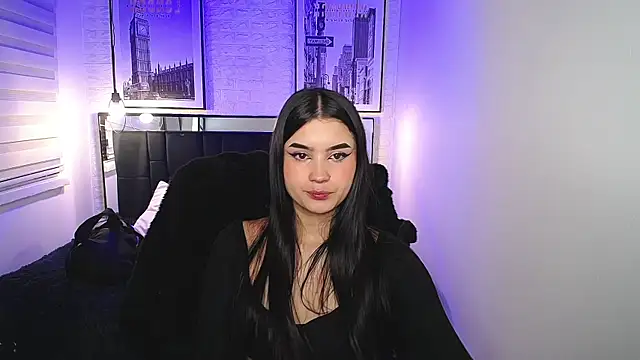 Natalie loffreda online show from April 2026 08:33:02 PM
