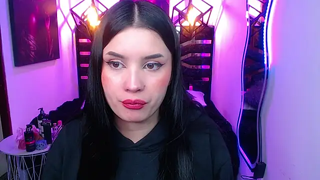 Natalie loffreda online show from May 2026 12:03:02 PM