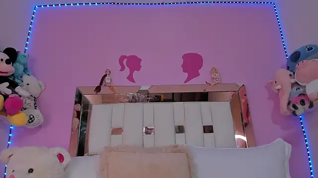 Emmy Rivas online show from September 2025 12:15:01 AM