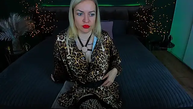 Anna Snows online show from September 2025 05:40:01 AM