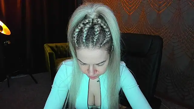 Anna Snows online show from May 2026 05:37:01 AM