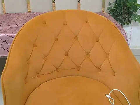 Snapshot of Hot_figure18 chatting on September 2025 04:35:01 AM Hot figure18 online show from September 2025 04:35:01 AM