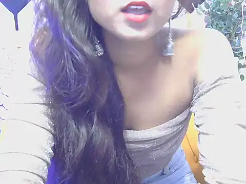 Snapshot of Hot_figure18 chatting on September 2025 04:18:02 AM Hot figure18 online show from September 2025 04:18:02 AM