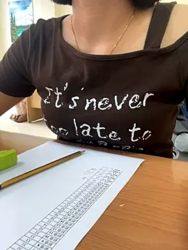 Snapshot of -NhaKy22 chatting on September 2025 01:28:02 AM -NhaKy22 online show from September 2025 01:28:02 AM