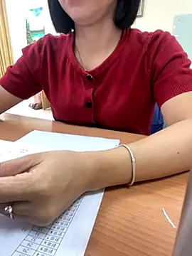 Snapshot of -NhaKy22 chatting on September 2025 01:09:01 AM -NhaKy22 online show from September 2025 01:09:01 AM