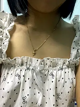 Snapshot of -NhaKy22 chatting on October 2025 03:13:01 PM -NhaKy22 online show from October 2025 03:13:01 PM