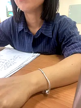 Snapshot of -NhaKy22 chatting on October 2025 01:28:02 AM -NhaKy22 online show from October 2025 01:28:02 AM