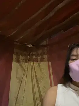 PhanHaa online show from September 2025 01:49:02 AM