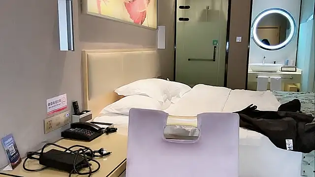 Ianxuan online show from October 2025 01:32:01 PM