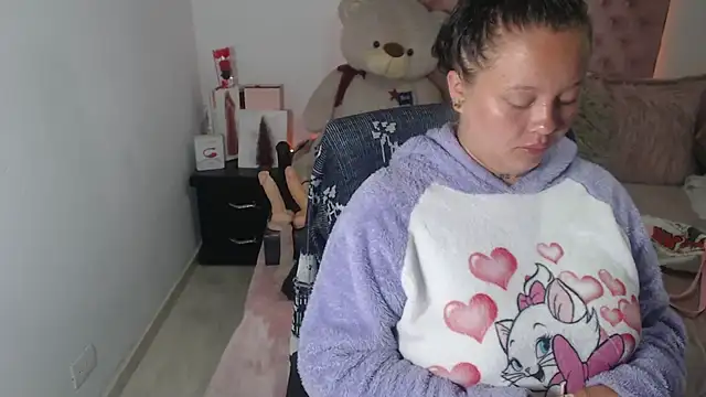 patty squirt  online show from October 2025 02:09:02 AM