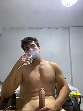 Snapshot of 23cmturkishD chatting on September 2025 03:33:01 PM 23cmturkishD online show from September 2025 03:33:01 PM