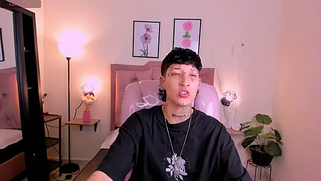 Luci Rose online show from October 2025 03:05:02 AM