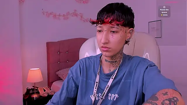 Luci Rose online show from May 2026 01:53:01 PM