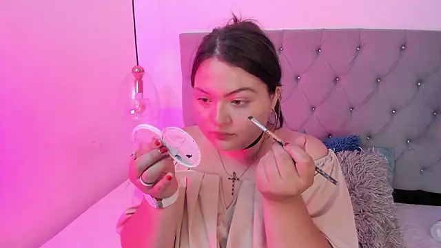 Tessa Sinclaire online show from March 2026 09:08:01 PM