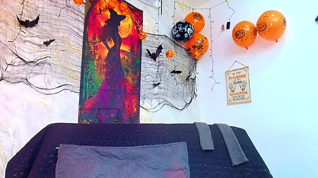 Snapshot of Vero_Temptation chatting on October 2025 03:10:02 AM Vero Temptation online show from October 2025 03:10:02 AM