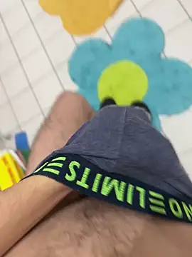 Snapshot of Dicksxd chatting on September 2025 07:07:01 AM Dicksxd online show from September 2025 07:07:01 AM