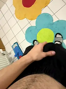 Snapshot of Dicksxd chatting on September 2025 04:32:01 PM Dicksxd online show from September 2025 04:32:01 PM