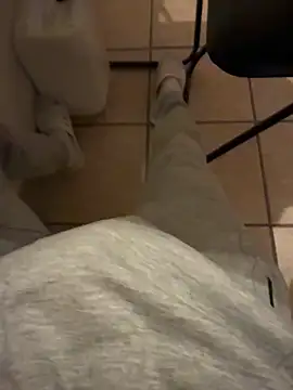 Snapshot of Dicksxd chatting on October 2025 07:34:01 PM Dicksxd online show from October 2025 07:34:01 PM