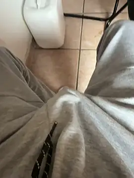 Snapshot of Dicksxd chatting on October 2025 07:27:02 AM Dicksxd online show from October 2025 07:27:02 AM