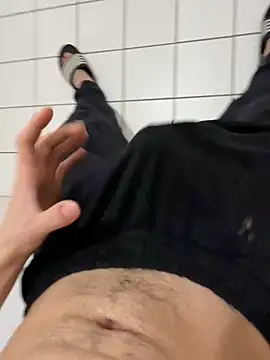 Snapshot of Dicksxd chatting on February 2026 04:10:02 PM Dicksxd online show from February 2026 04:10:02 PM