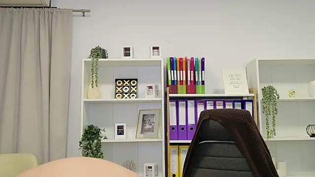 RubiHarper online show from April 2026 05:40:02 PM