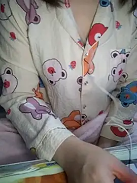 Snapshot of Kuncute chatting on December 2025 02:56:02 PM Kuncute online show from December 2025 02:56:02 PM