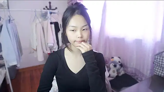 Snapshot of yao-yao_ chatting on November 2025 05:18:02 AM yao-yao online show from November 2025 05:18:02 AM