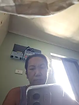 Snapshot of hotedhale chatting on May 2026 04:50:01 AM hotedhale online show from May 2026 04:50:01 AM