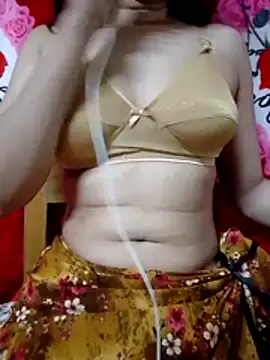 Snapshot of Tanishacutie chatting on November 2025 06:13:01 AM Tanishacutie online show from November 2025 06:13:01 AM