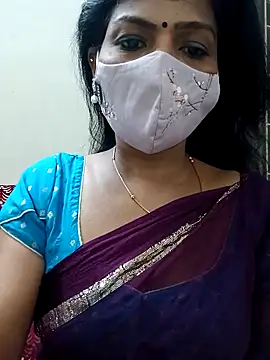 Snapshot of Rithya27 chatting on October 2025 06:27:02 PM Rithya27 online show from October 2025 06:27:02 PM