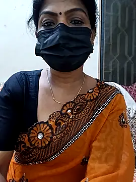 Snapshot of Rithya27 chatting on October 2025 06:07:01 PM Rithya27 online show from October 2025 06:07:01 PM