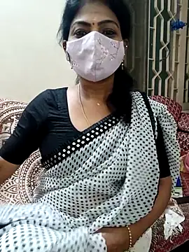 Snapshot of Rithya27 chatting on October 2025 06:30:02 PM Rithya27 online show from October 2025 06:30:02 PM